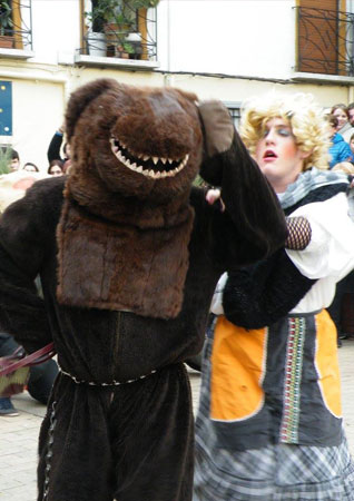 Fête de l'ours arles sur tech